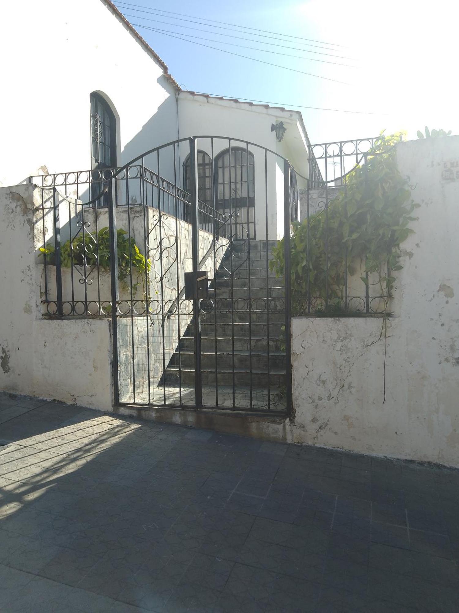 Hostel Alto Alberdi Córdoba Zewnętrze zdjęcie